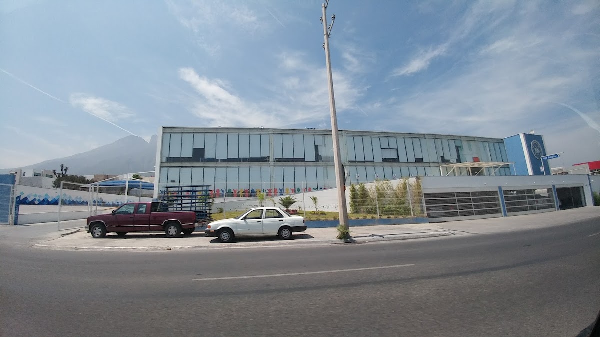 Instituto Bilingue Stanford